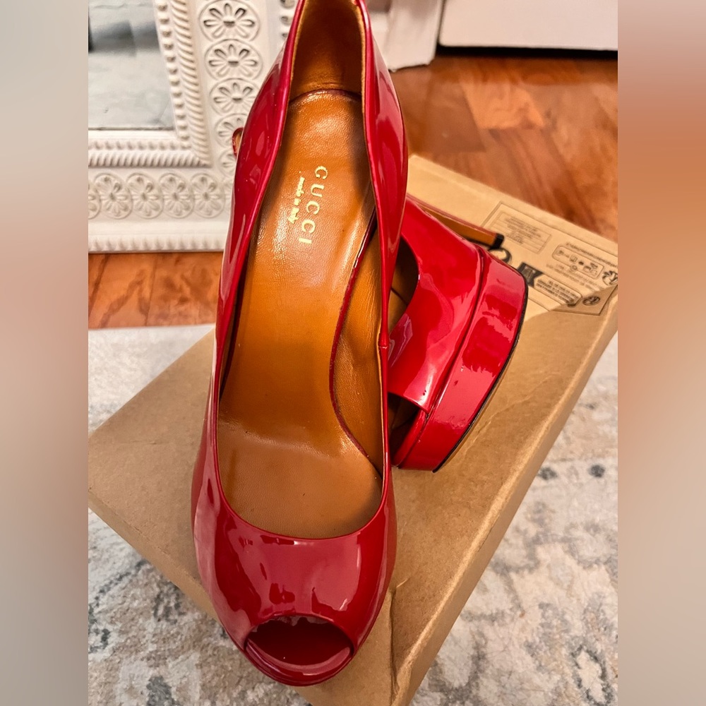 Authentic Gucci Peep Toe Pumps- Size 6 - this price is firm!